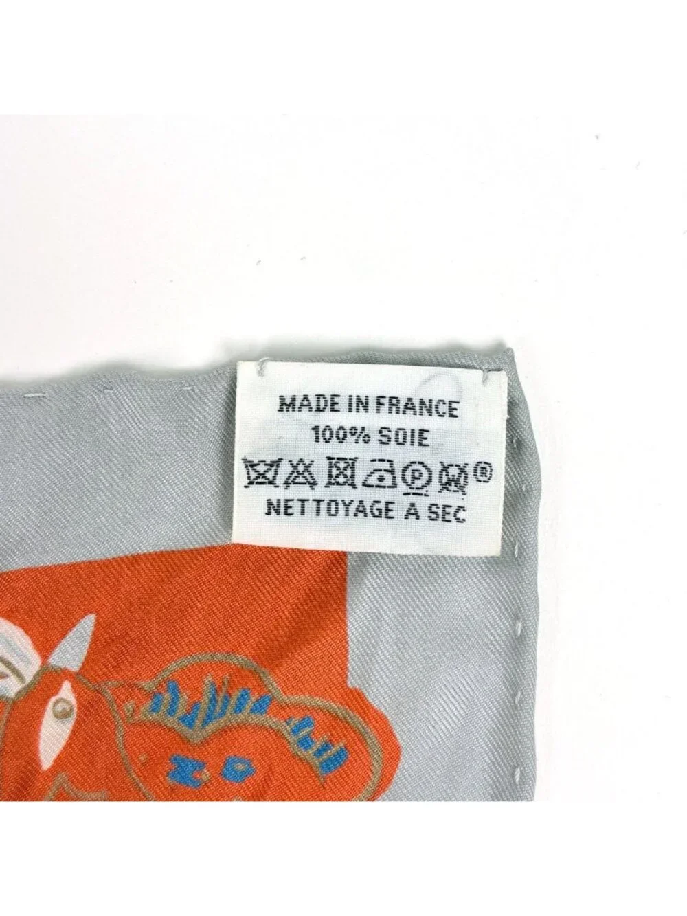 Hermes Carre 90 Mille Feuilles de Soie Scarf Feuille de Double Face Silk Gray